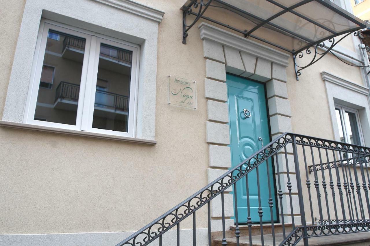 Residence Nina Пицо Екстериор снимка